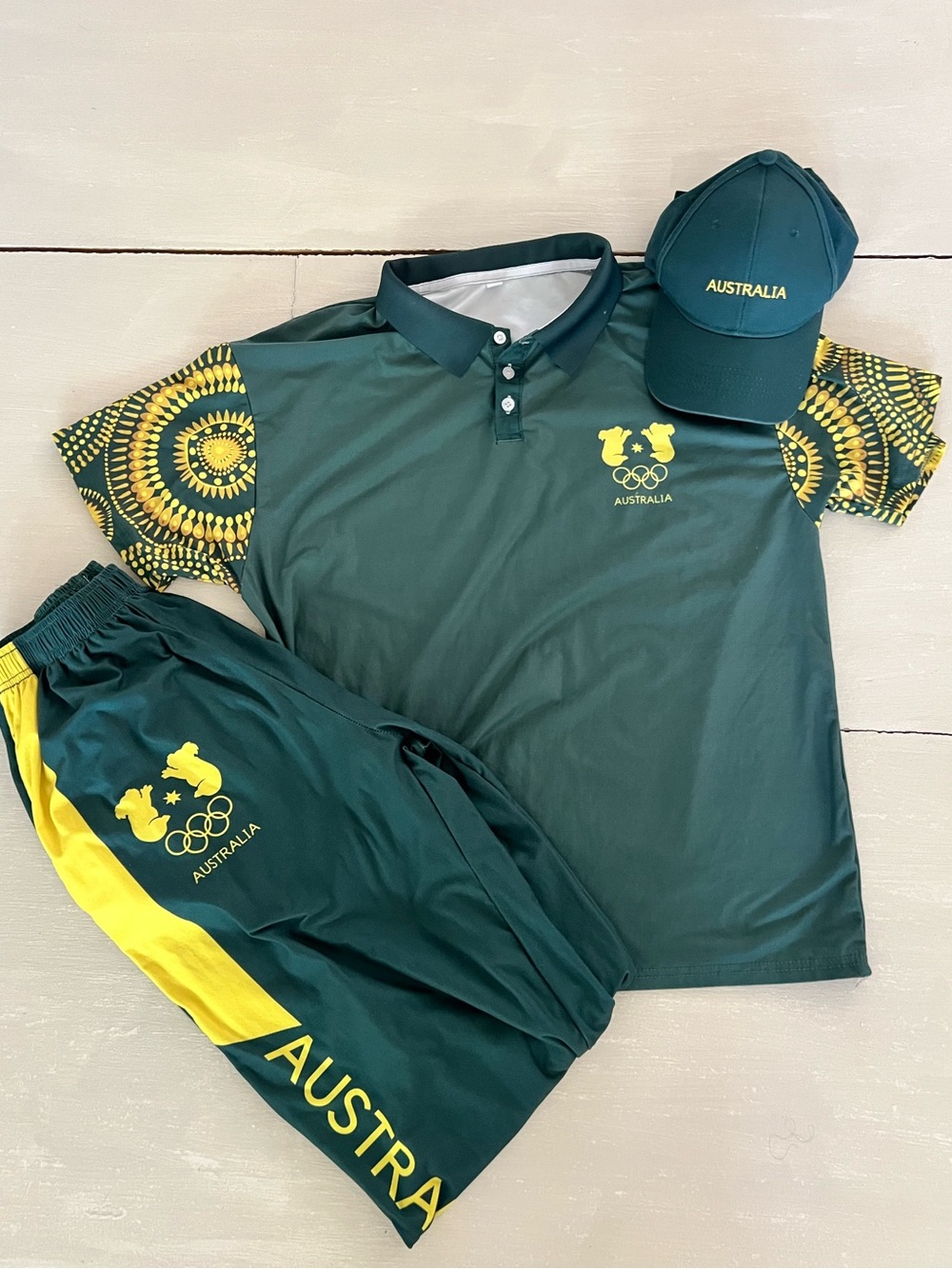 Australian Olympic Breakdancing Halloween Costume 2xl-see measurement-runs small